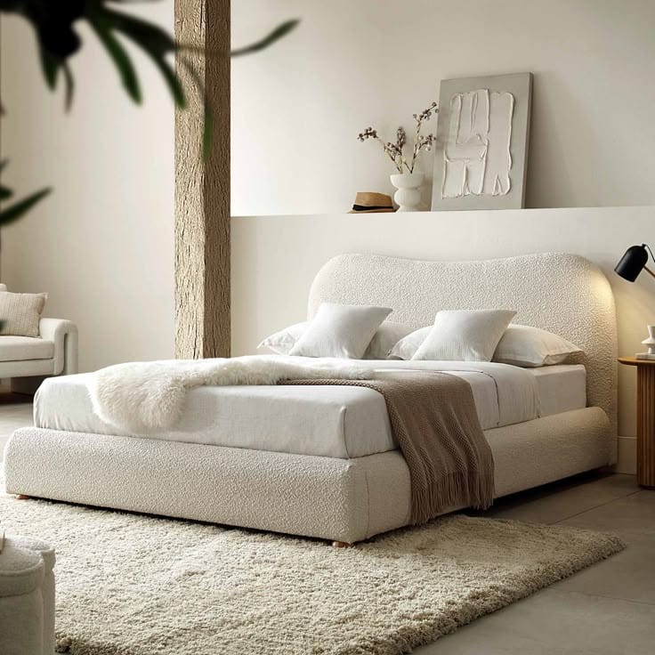 Bed - Multiple Sizes - Tem178