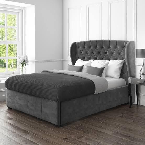 Bed - Multiple Sizes - Tem190
